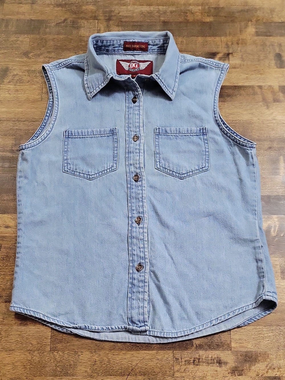 Denim Gear Light Wash Denim Sleeveless Button-Up Shirt Size M